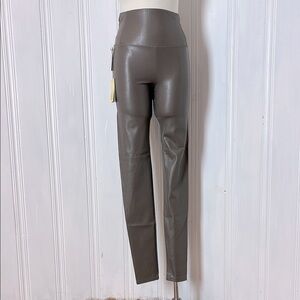 NWT WILFRED FREE Daria Pants In Taupe